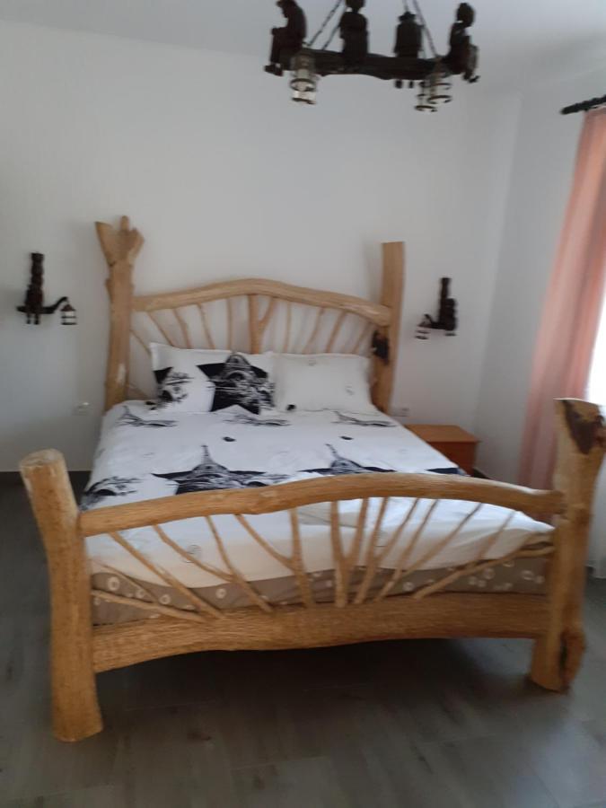 Pensiunea Natura Sadu Sibiu Esterno foto